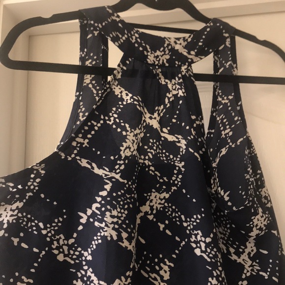 Navy Razorback Tank - Picture 5 of 5